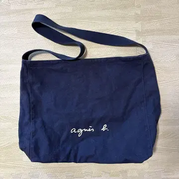 agnis b. 네이비 숄더백