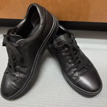 지유 리얼 가죽 스니커즈 26cm 블랙 블랙 새상품급