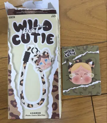 팝 마트 크라이 베이비 폰 참 고양이 CRYBABY