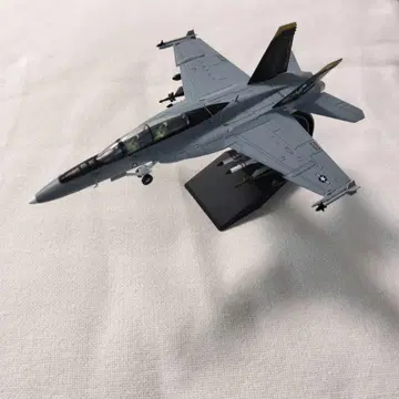 F/A-18E 슈퍼 호넷 1/100