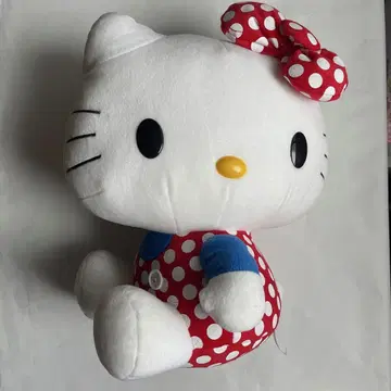 키티 봉제 인형