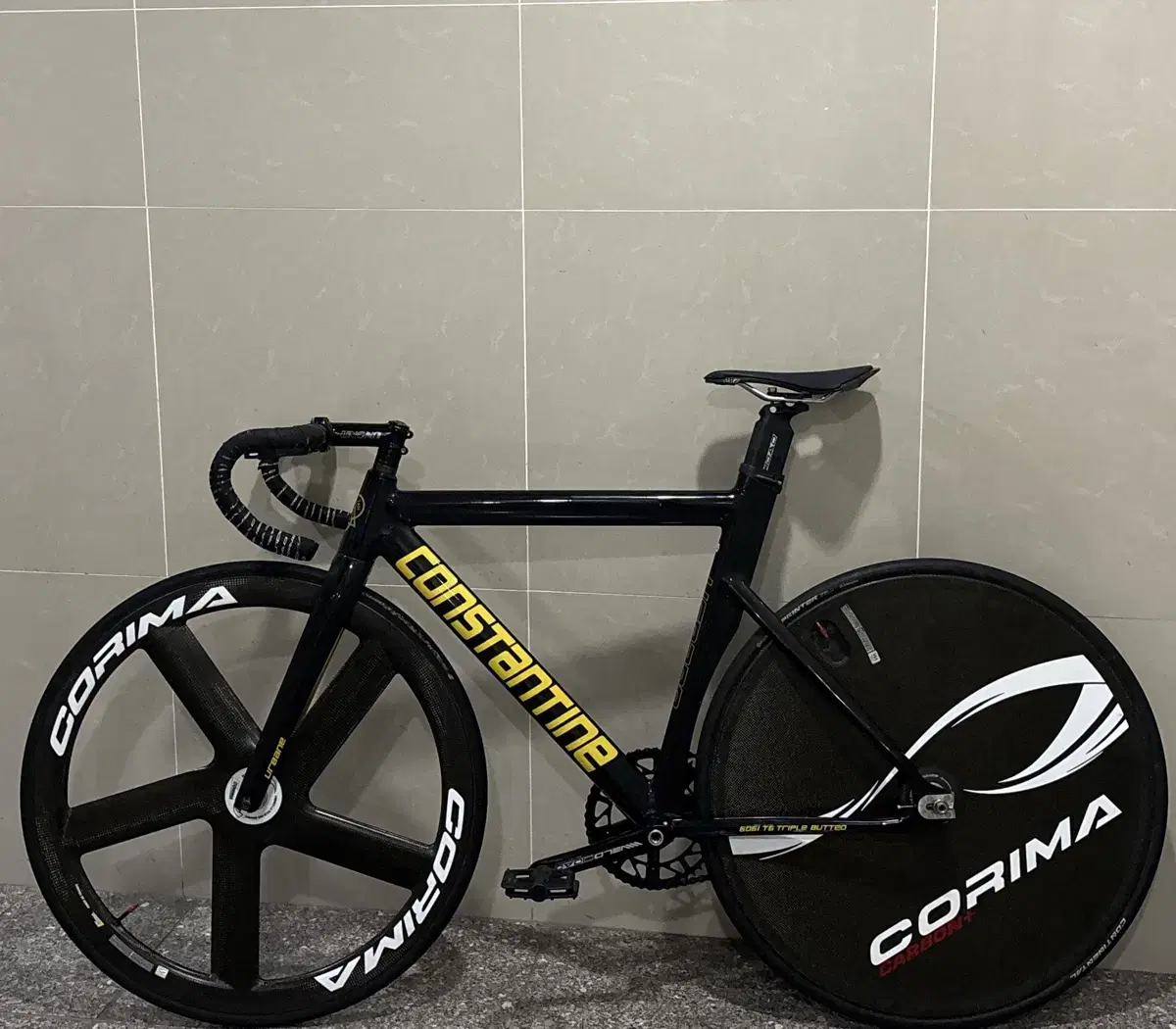 Constantine Avène 2017 fixed gear bicycle