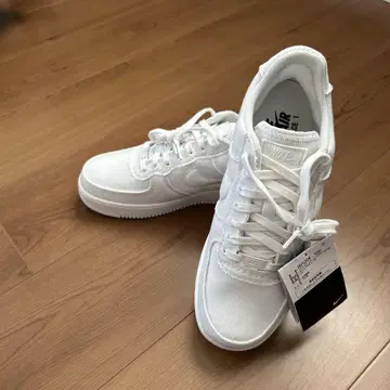 에어포스 1 캔버스 미사용 새상품 26cm