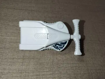 메탈 파이트 베이 블레이드 블랙 끈 런처