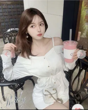 Rady 오프 숄더 셔츠 원피스
