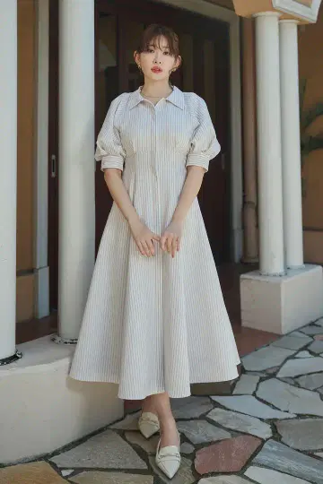 비엔나 볼륨 소매 셔츠 드레스