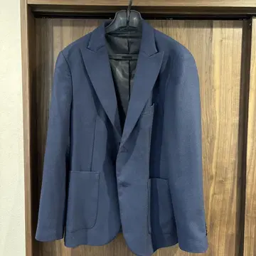 자라 네이비 테일러드 자켓 EUR 48
