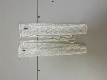 CRANK 화이트 레이스 양말