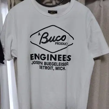 BUCO 부코 티셔츠 화이트 2024년 모델