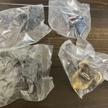 제일복권 고질라 대괴수열전 G G상 몬스터 헤드 마그넷 4종 세트