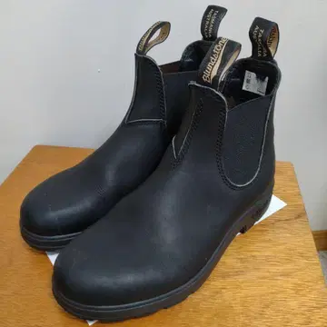 Blundstone 블랙 사이드 고어 부츠