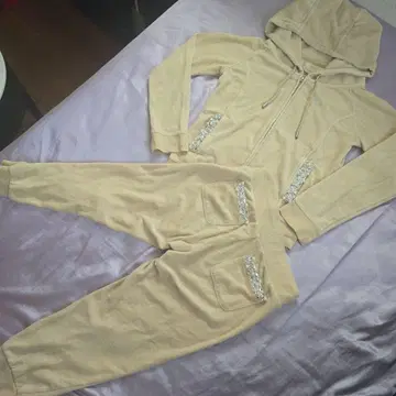 Rady 펄 비쥬 셋업 벨로아