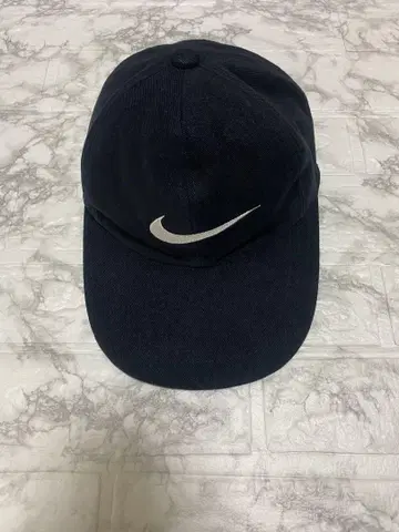Nike 블랙 캡