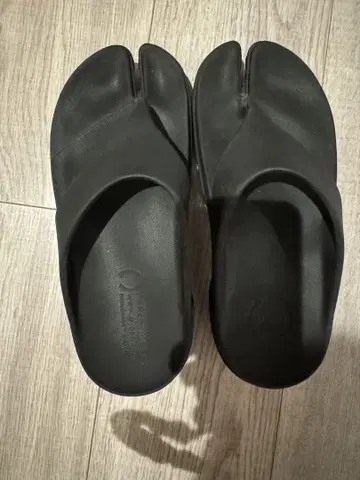 paes 페이즈 타비 샌들