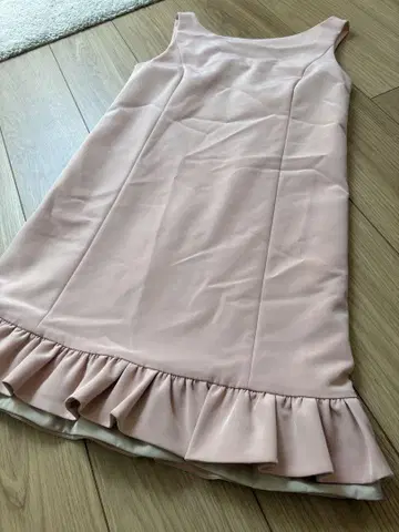 새상품급 폭시 슬리브리스 프릴 원피스 40