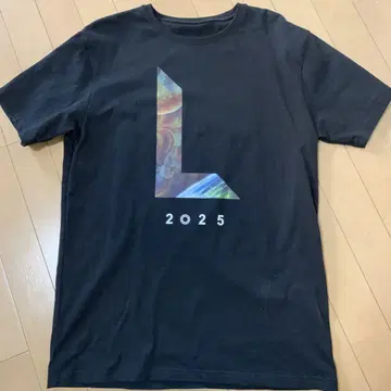 FEELCYCLE 2025 LUSTER 티셔츠 M 사이즈