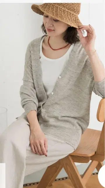 어반 리서치 도어스 린넨 V넥 가디건