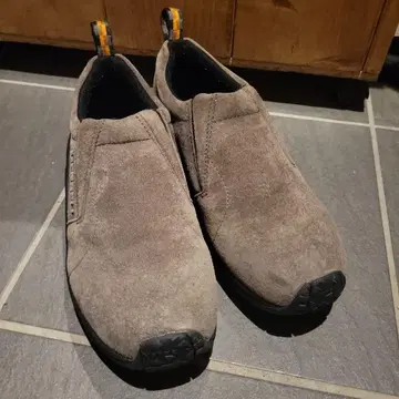 새상품급! 머렐 스웨이드 슬립온 신발 25.5cm