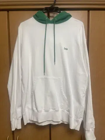Lee 후드티