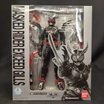 반다이 S.H.Figuarts 가면라이더 아기토 가면라이더 엑시드 길스