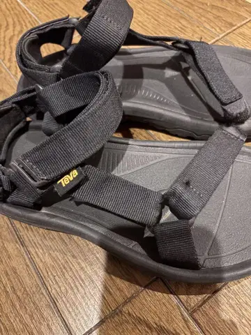 TEVA 여성용 샌들 블랙 25.0