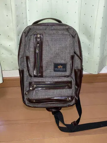 바디백 ALPHA INDUSTRIES 알파인더스트리