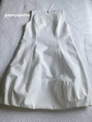 FOXEY 슬리브리스 원피스 화이트 피케 소재 벌룬