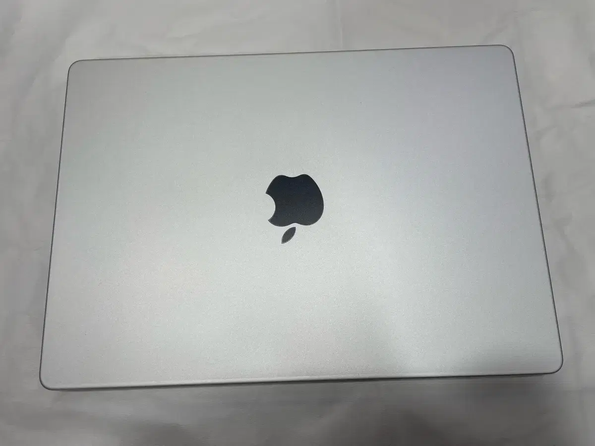 MacBook Pro 14-inch M1PRO 16GB 512GB