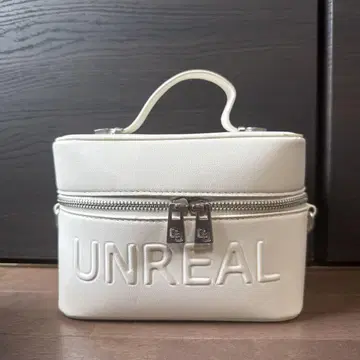 GYDA UNREAL 화이트 파우치