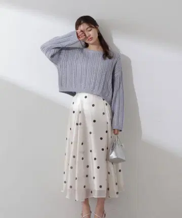 PROPOTION BODDY DRESSING 시어 도트 스커트