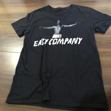 아메리칸 히스토리 X EAZY COMPANY 티셔츠 블랙
