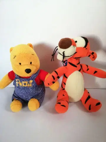 곰돌이 푸와 티거 봉제 인형 세트
