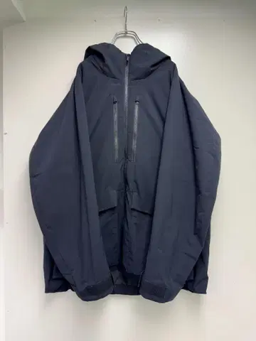 유니클로 다운 자켓 XL