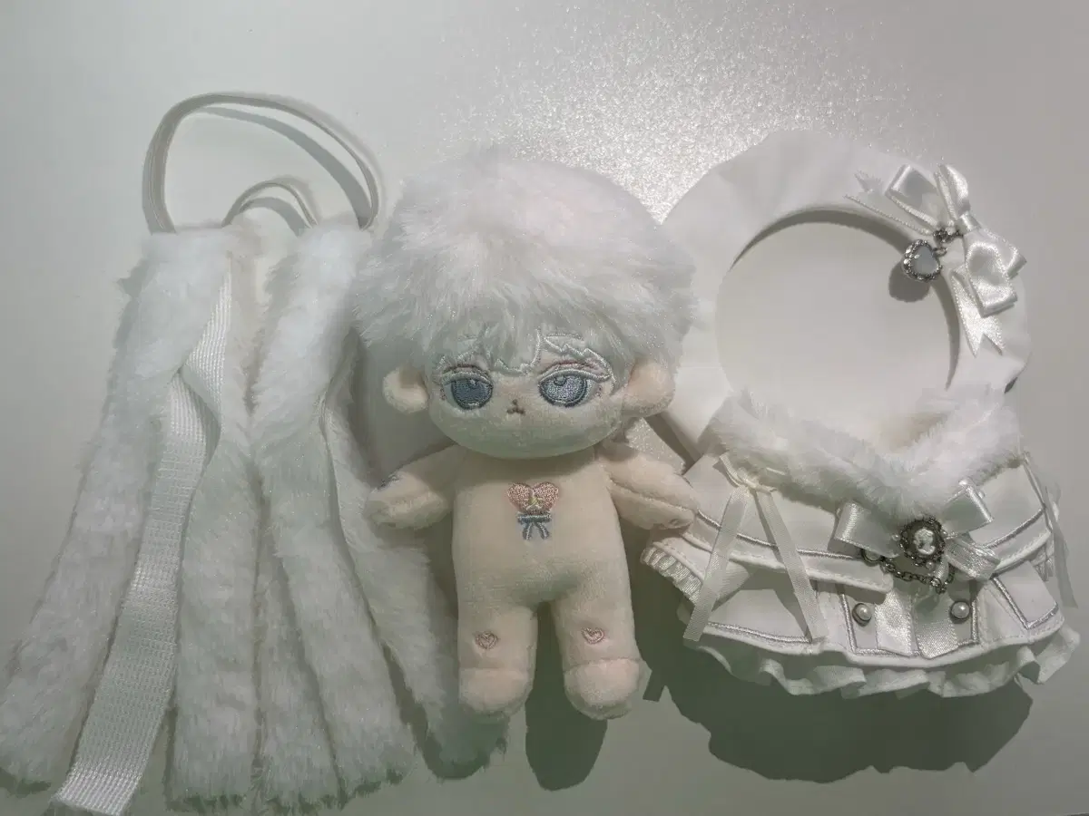 Wooble Levy White Unattributed 10cm Plush Doll Bone Body and Eun-dyuri Bulk