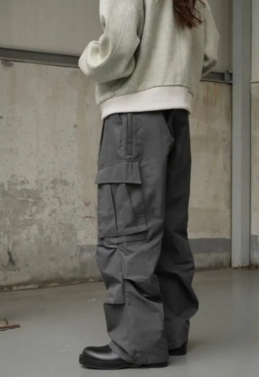 Yiyae Cargo Pants Charcoal M size