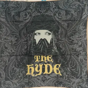 THE HYDE 고딕 디자인 BIG 손수건 2장 세트