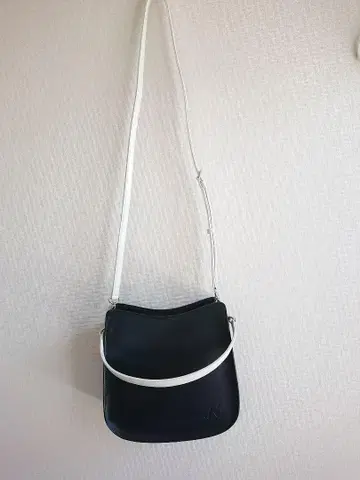 미사용 새상품 키타무라 2way 숄더백 네이비 컬러