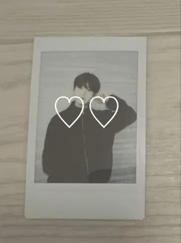 TNX 현수 친필 사인 미공개 폴라로이드 폴라로이드
