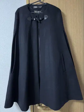 자라 블랙 케이프 스타일 자켓 S 사이즈