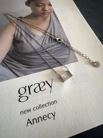 graey 그레이 유리 목걸이 실버