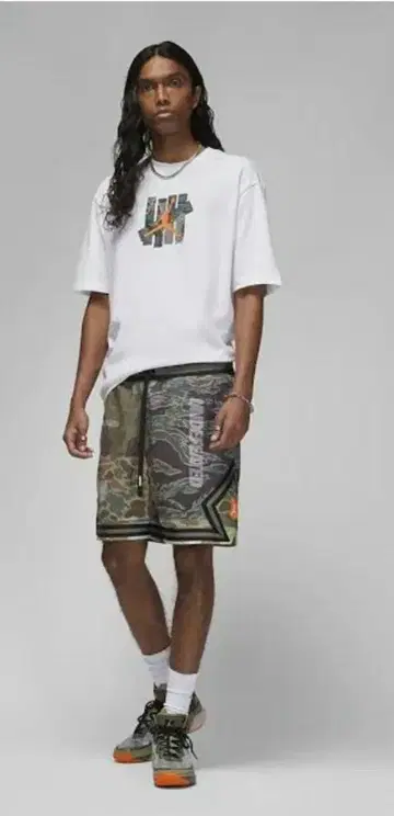 UNDEFEATED x JORDAN 하프 팬츠 M 카모플라쥬