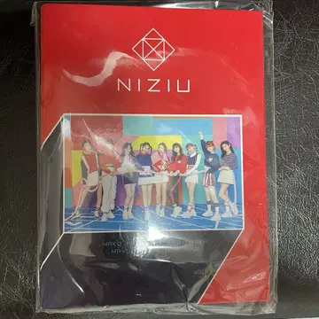 NiziU 랜트 케이스