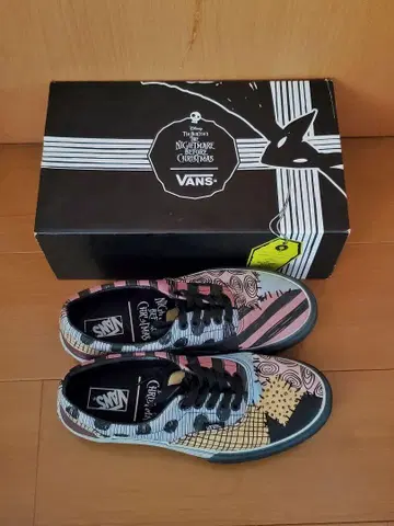 VANS 나이트메어 비포 크리스마스 샐리 통굽 스니커즈
