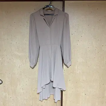 베이지 플레어 드레스 F 사이즈