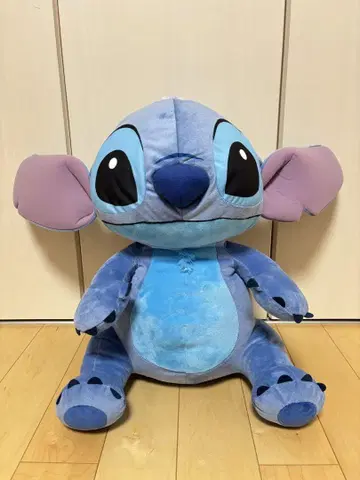 릴로 & 스티치 그랑 봉제 인형 빨간 볼이 있는 앉은 버전