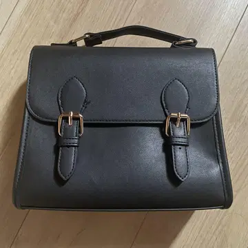 wego 이타백 새첼 이타 숄더 블랙
