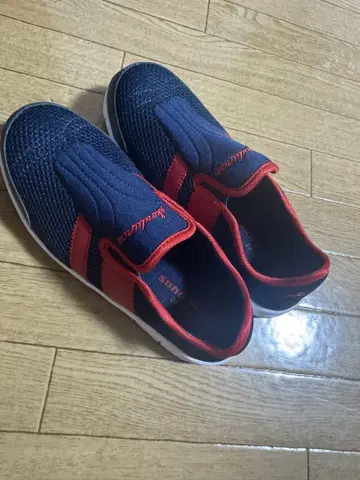 Sundance 슬립온 24.5cm 네이비/레드