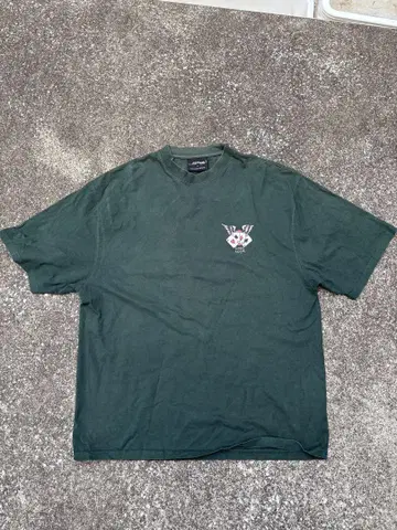 빈티지 y2k Ed Hardy 타이거 티셔츠