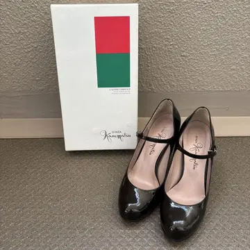 긴자 카네마츠 에나멜 펌프스 23.0cm 블랙