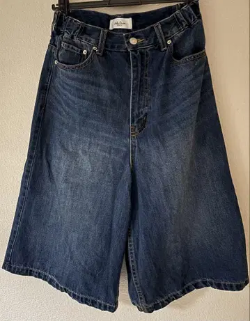 와이드 데님 하프 팬츠